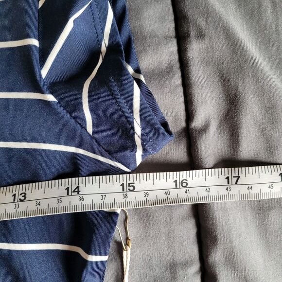 Carve Designs Women Xs Navy Stripe Dawson Rashguard Swim Top Nautical Upf 50 Nwt - Picture 7 of 8